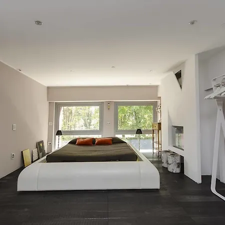 A14 Business Bed & Breakfast